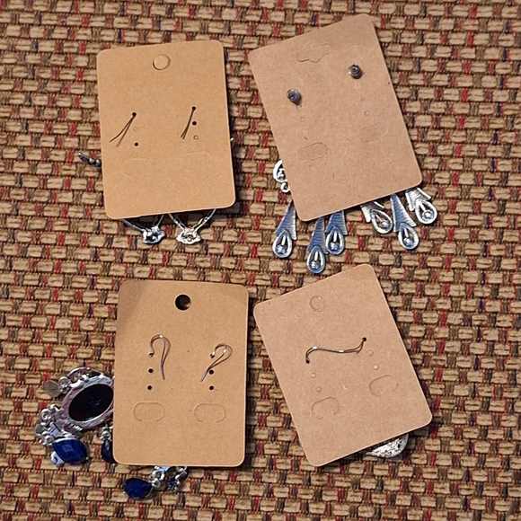 Fashion Jewelry Silver and Blue Earring Set - Picture 5 of 9